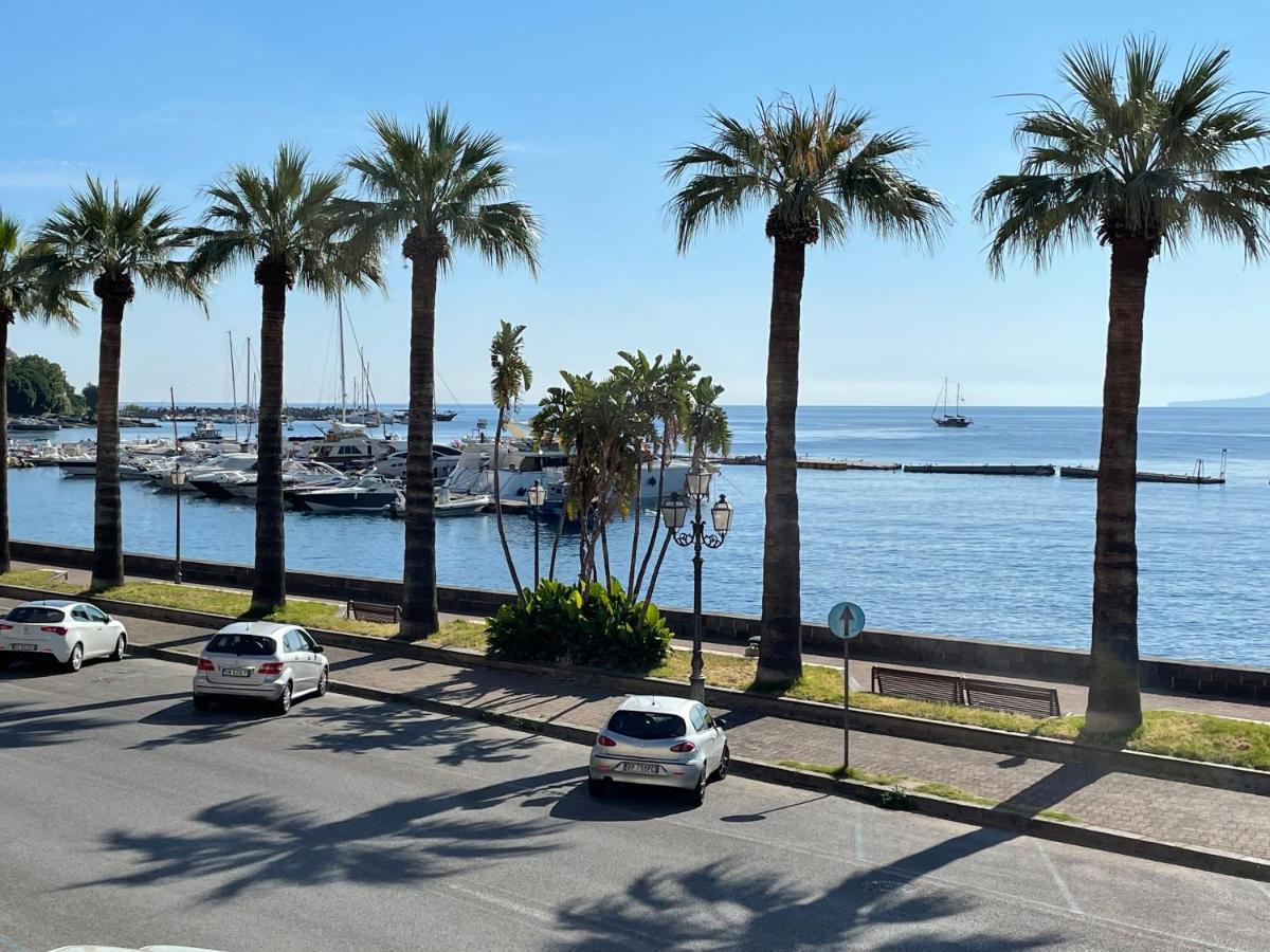 I Mezzanini Di Palazzo Bonaccorsi Apartment Milazzo Exterior photo
