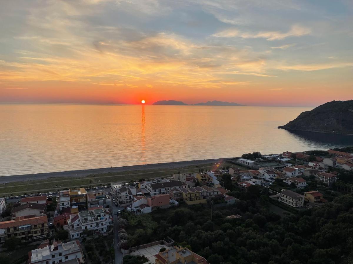 I Mezzanini Di Palazzo Bonaccorsi Apartment Milazzo Exterior photo